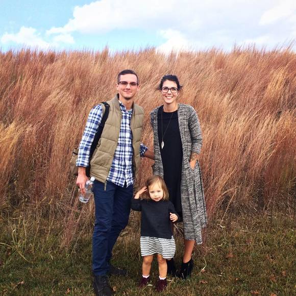 Meet your Posher, Laura - Picture 1 of 1